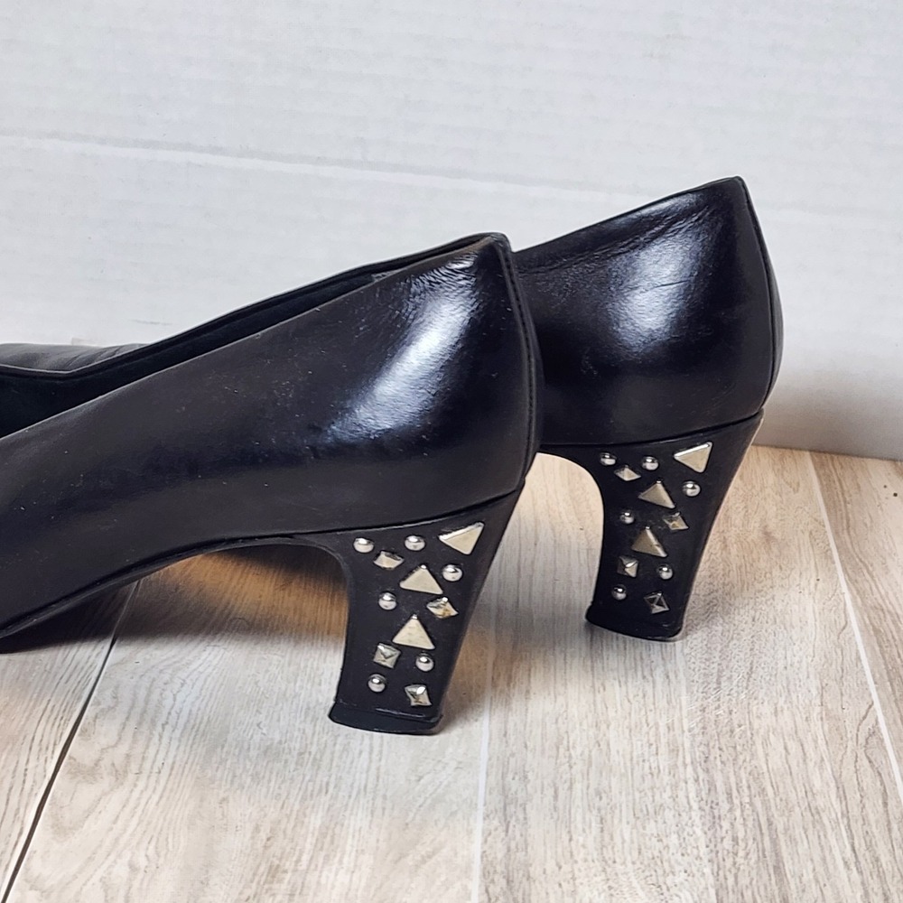 Vintage Stuart Weitzman Black Pumps Shoes Heels W Silver Detail Size 6.5 - Picture 8 of 12